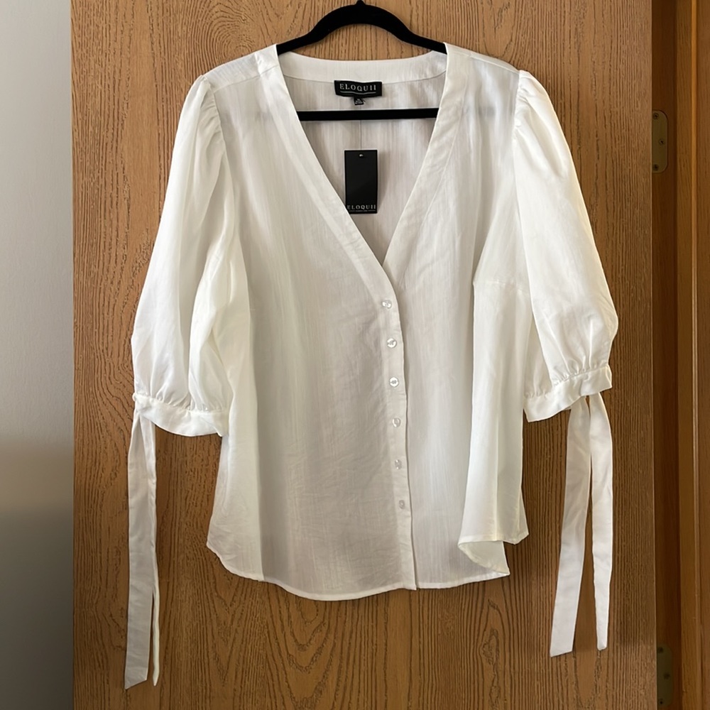 White button down puff sleeve shirt NWT Size 18 ELOQUII